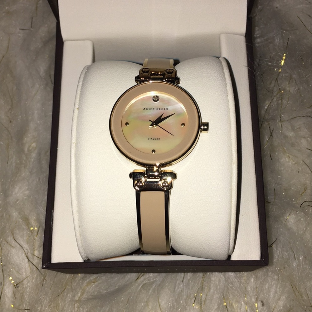‼️SOLD‼️🆕Anne Klein Watch